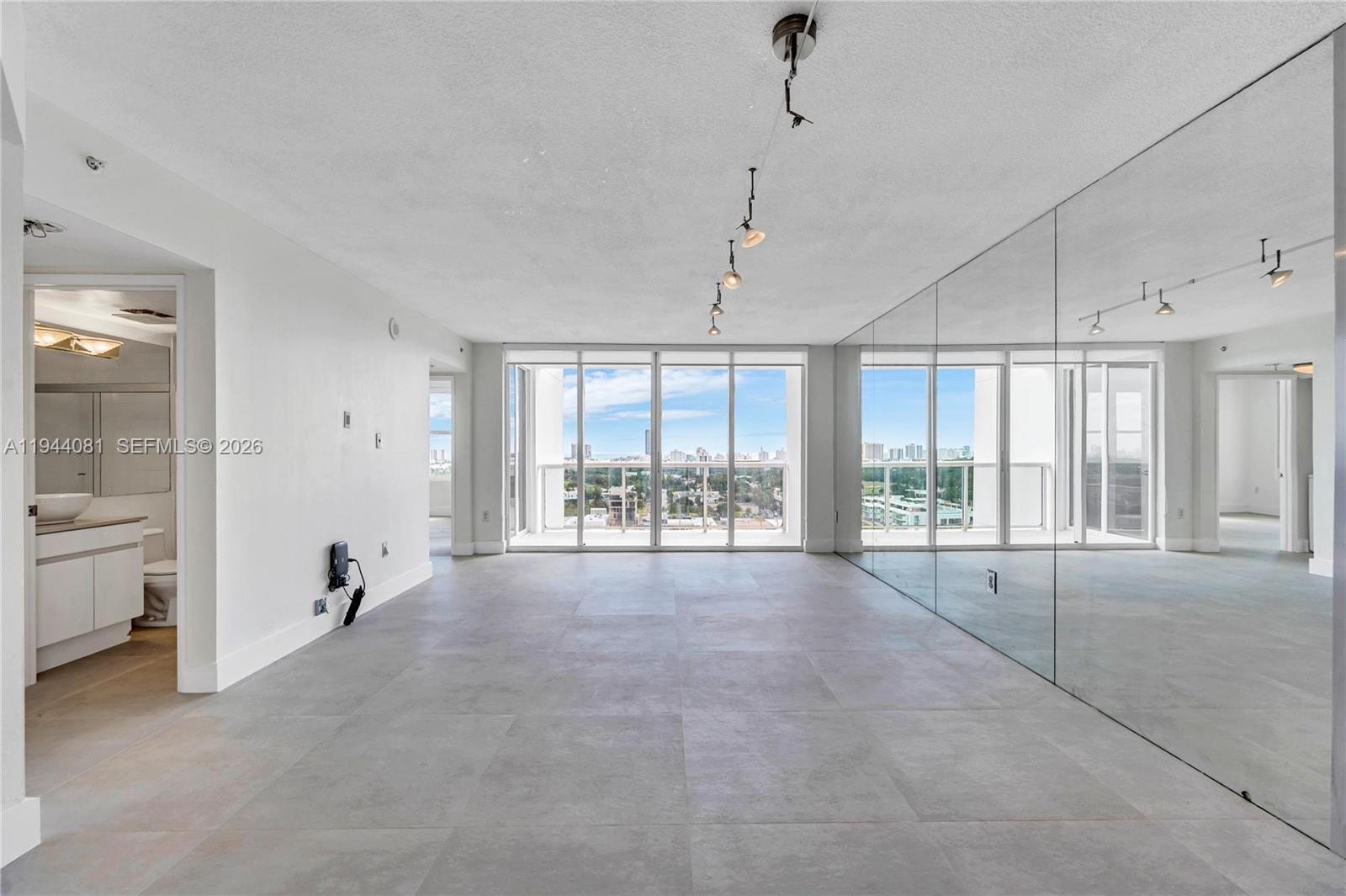 1800 Sunset Harbour Dr #1815, Miami Beach FL 33139
