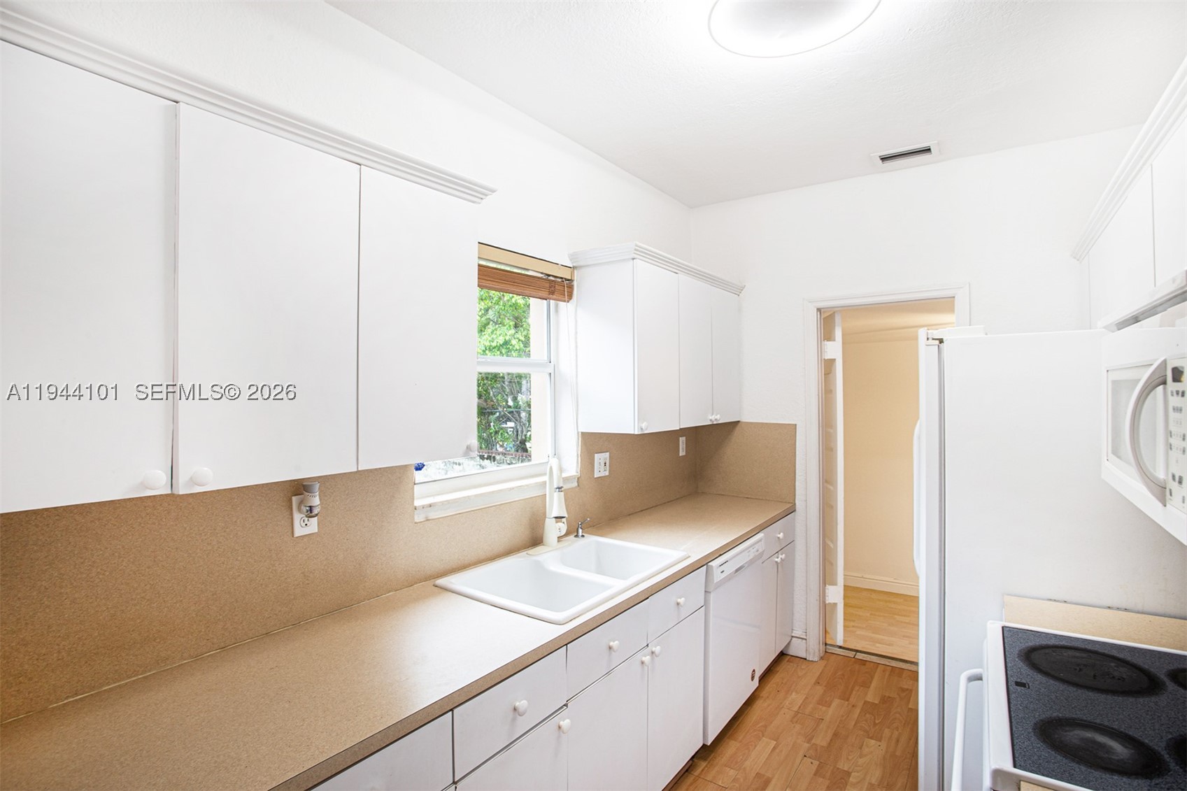 236 SW 28th Rd, Miami FL 33129