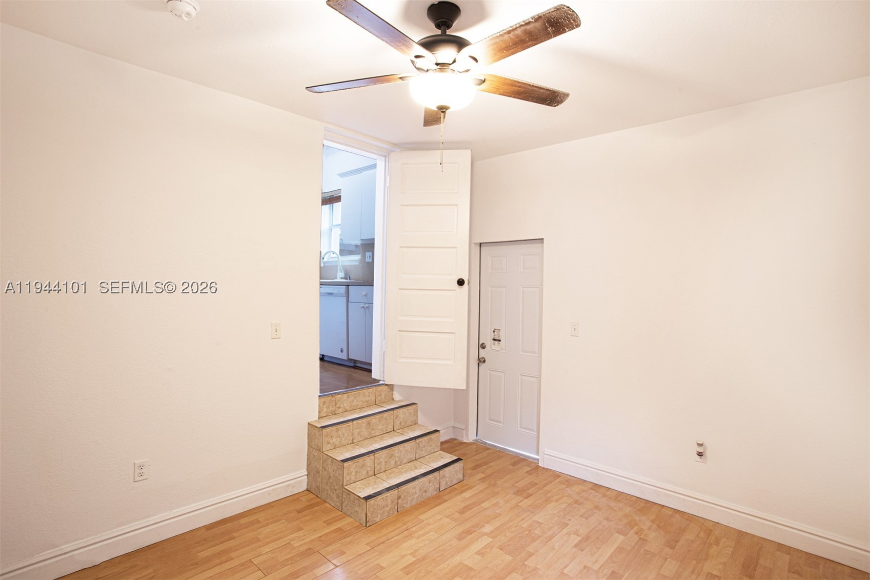 236 SW 28th Rd, Miami FL 33129