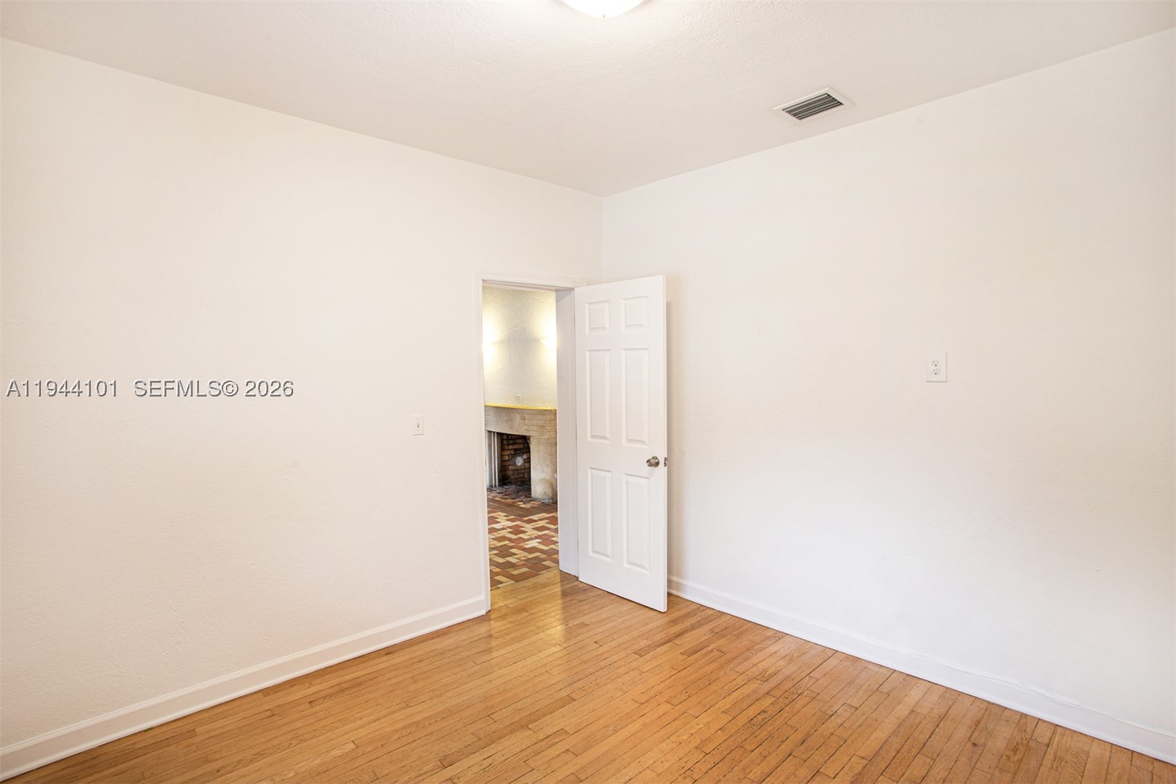236 SW 28th Rd, Miami FL 33129
