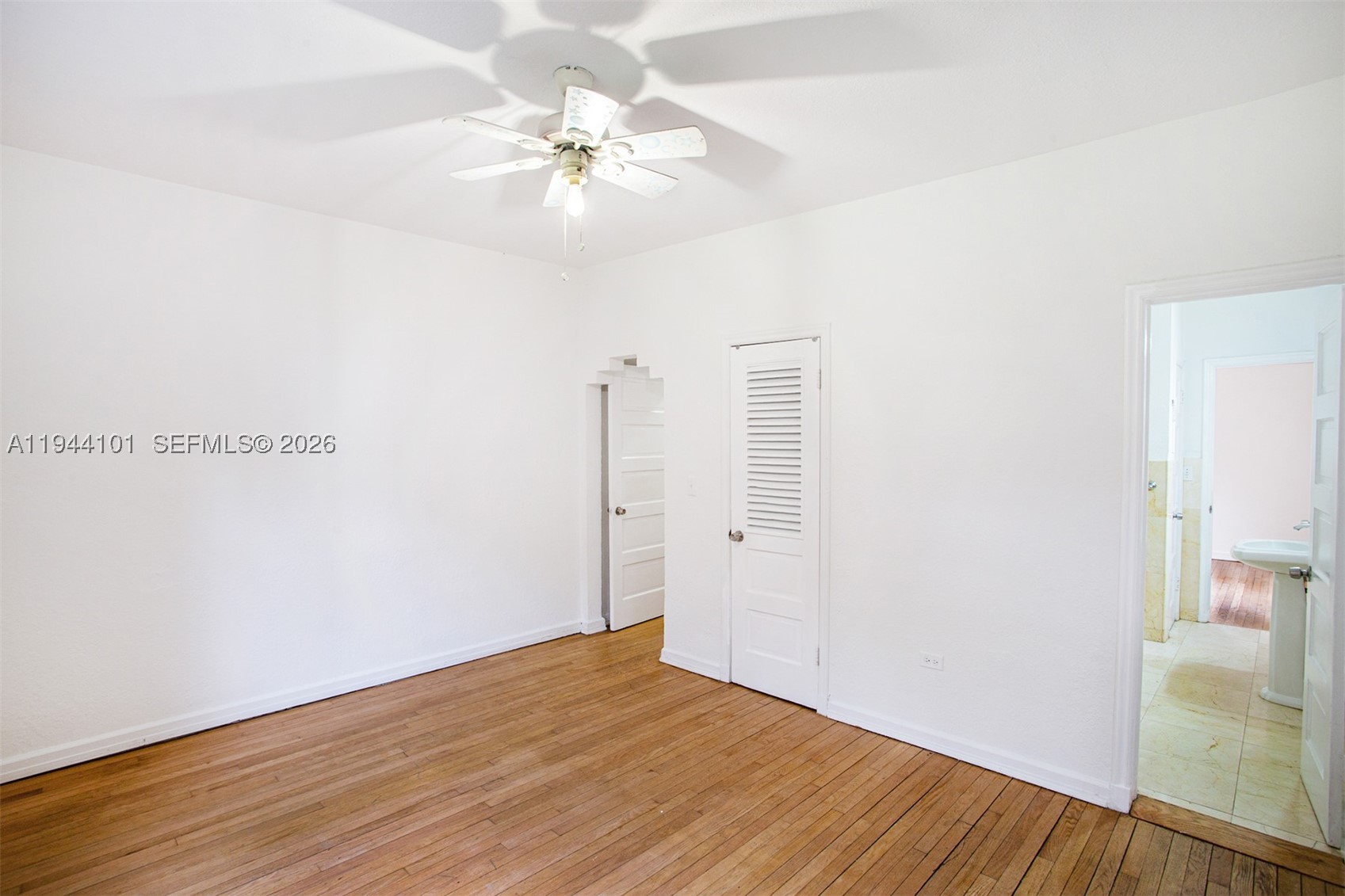 236 SW 28th Rd, Miami FL 33129