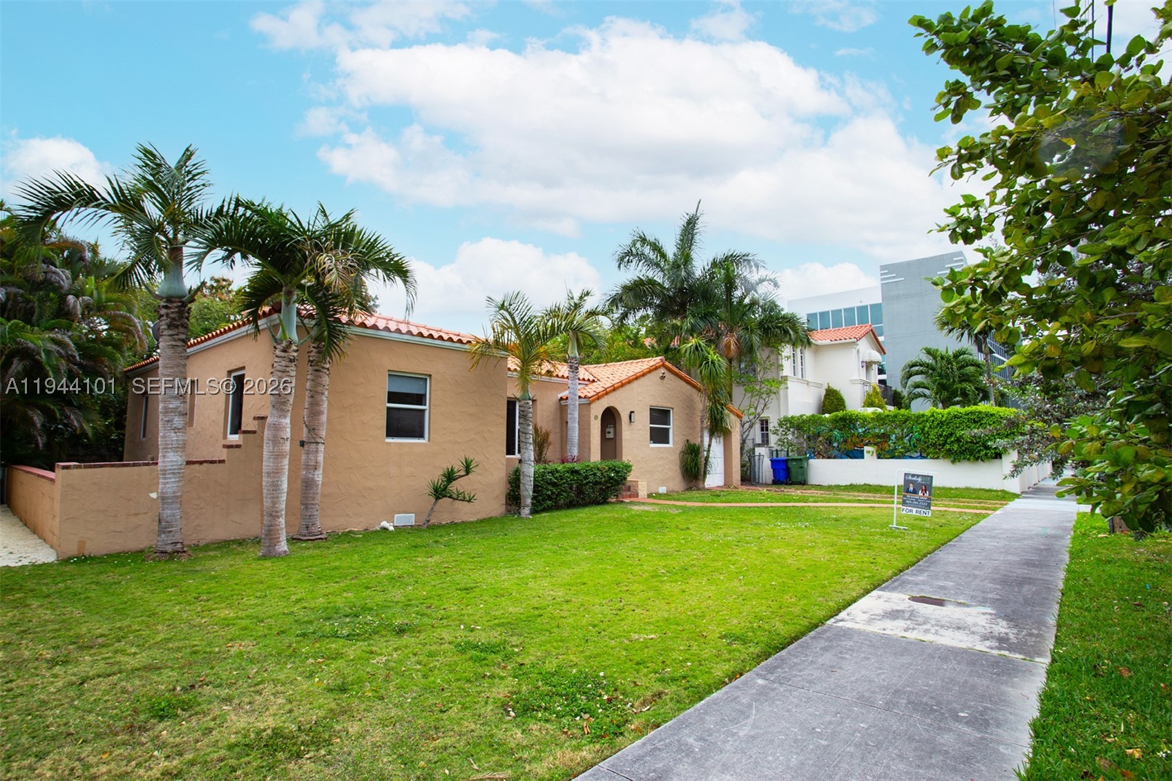 236 SW 28th Rd, Miami FL 33129