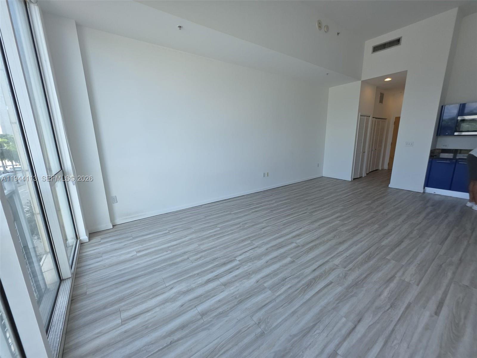 244 Biscayne Blvd #335, Miami FL 33132