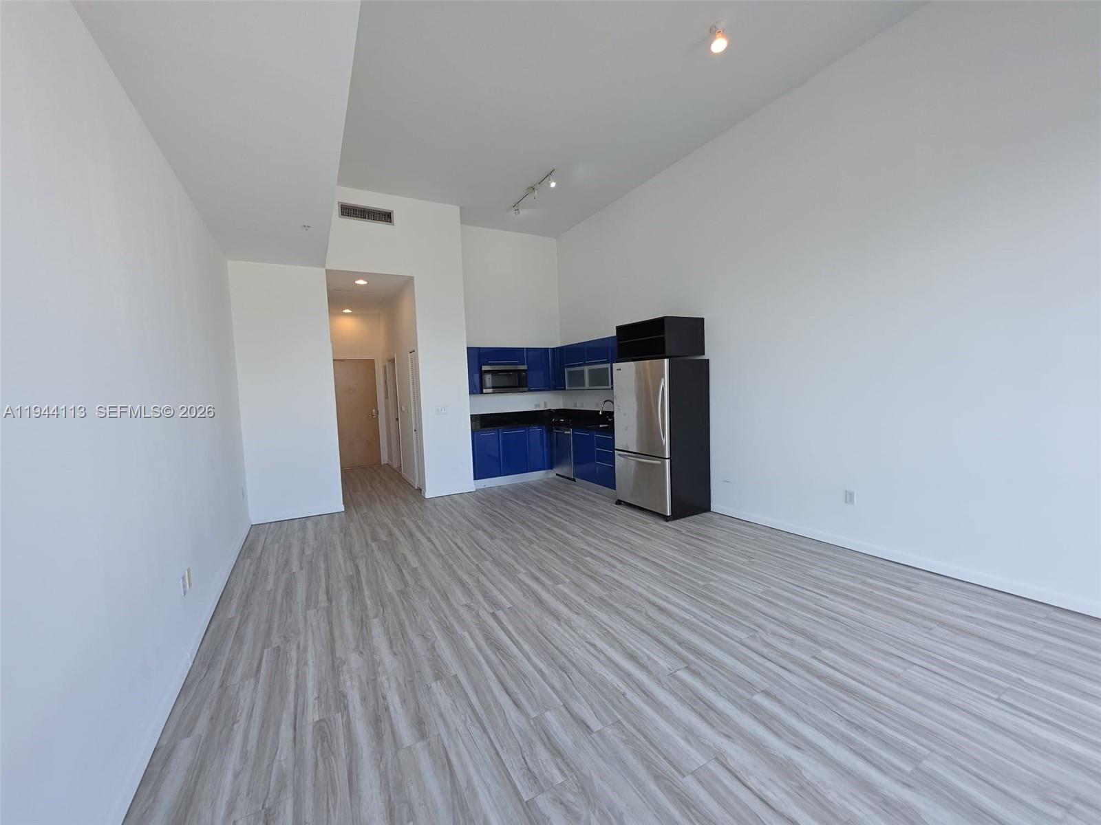 244 Biscayne Blvd #335, Miami FL 33132