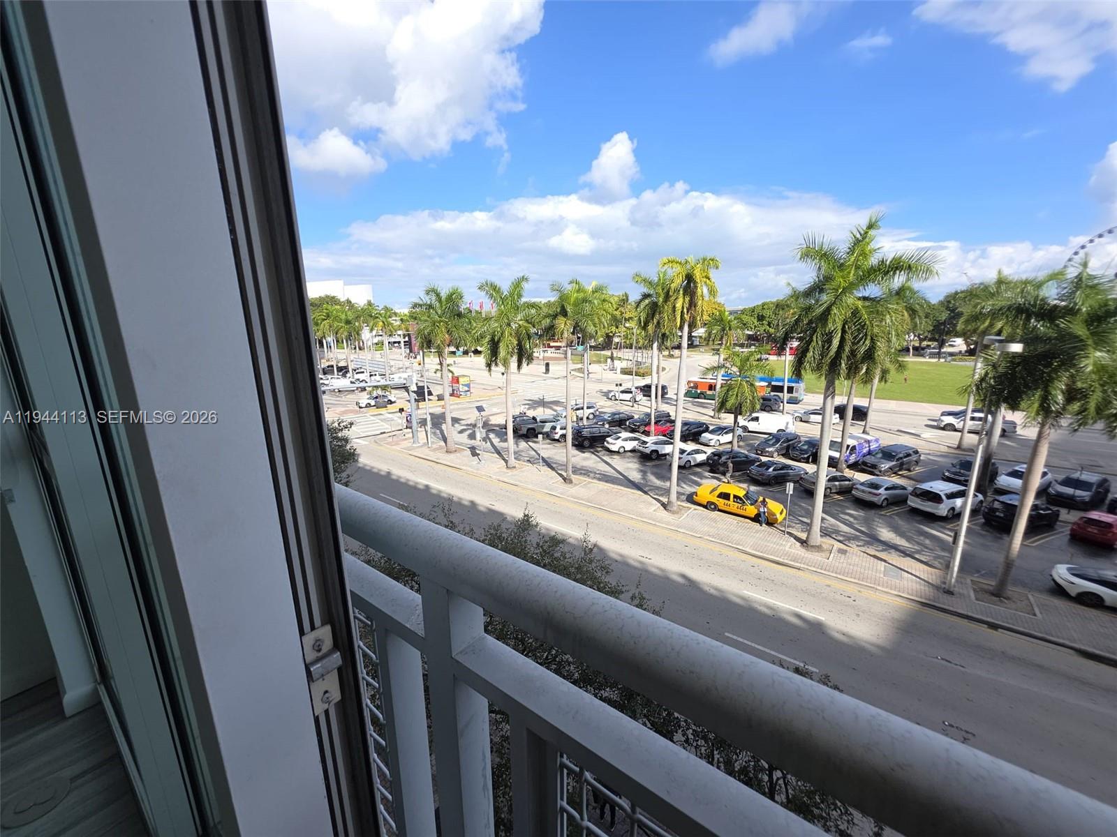 244 Biscayne Blvd #335, Miami FL 33132