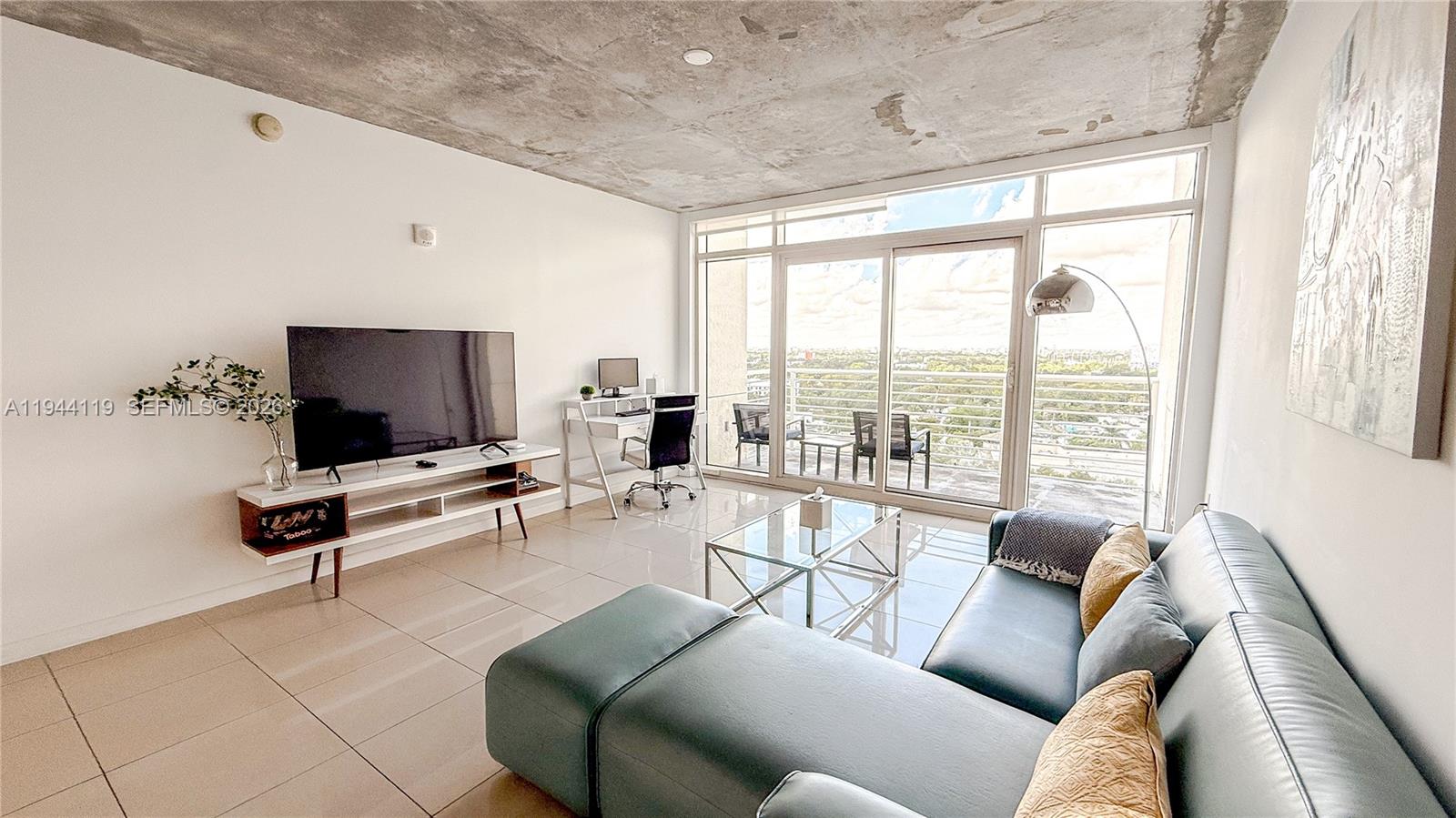 3250 NE 1st Ave #1110, Miami FL 33137