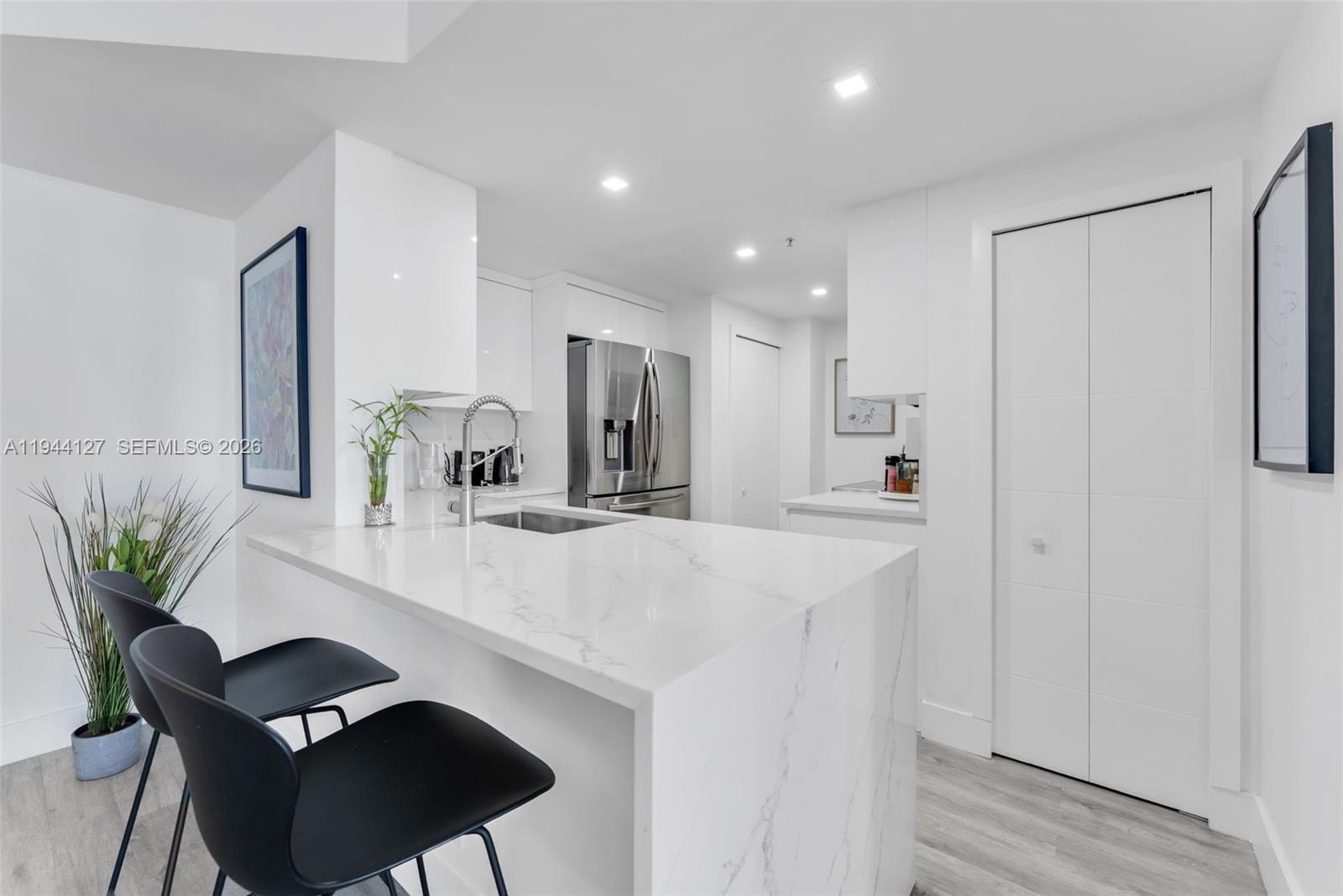 701 Brickell Key Blvd #1506, Miami FL 33131