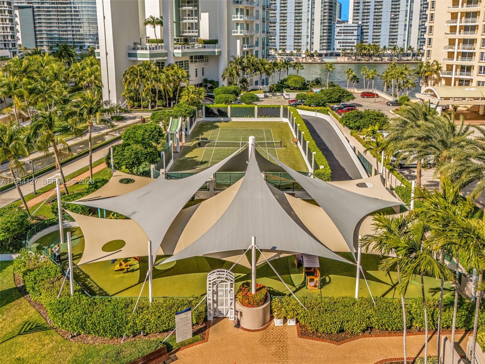 701 Brickell Key Blvd #1506, Miami FL 33131