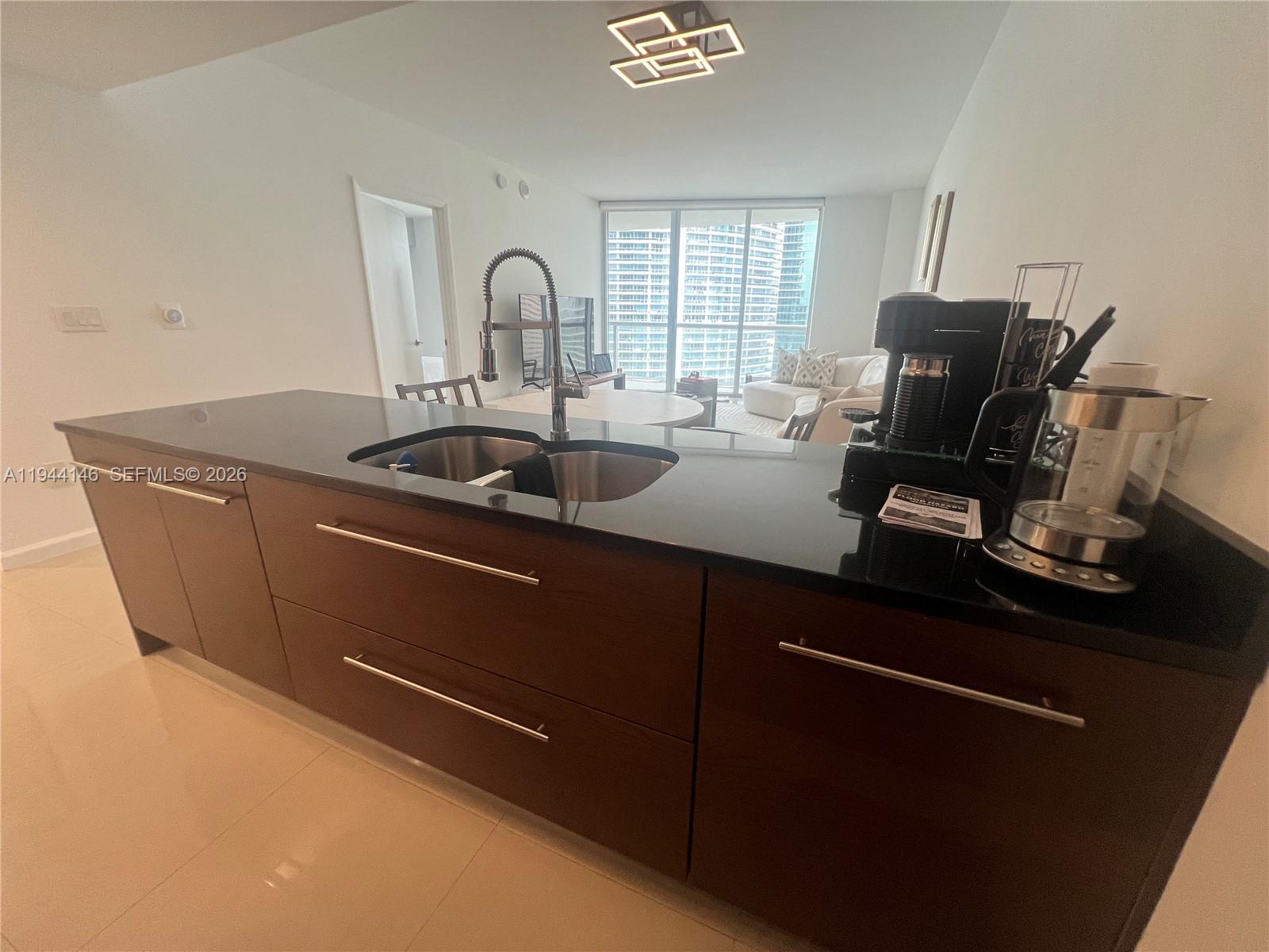 475 Brickell Ave #3514, Miami FL 33131