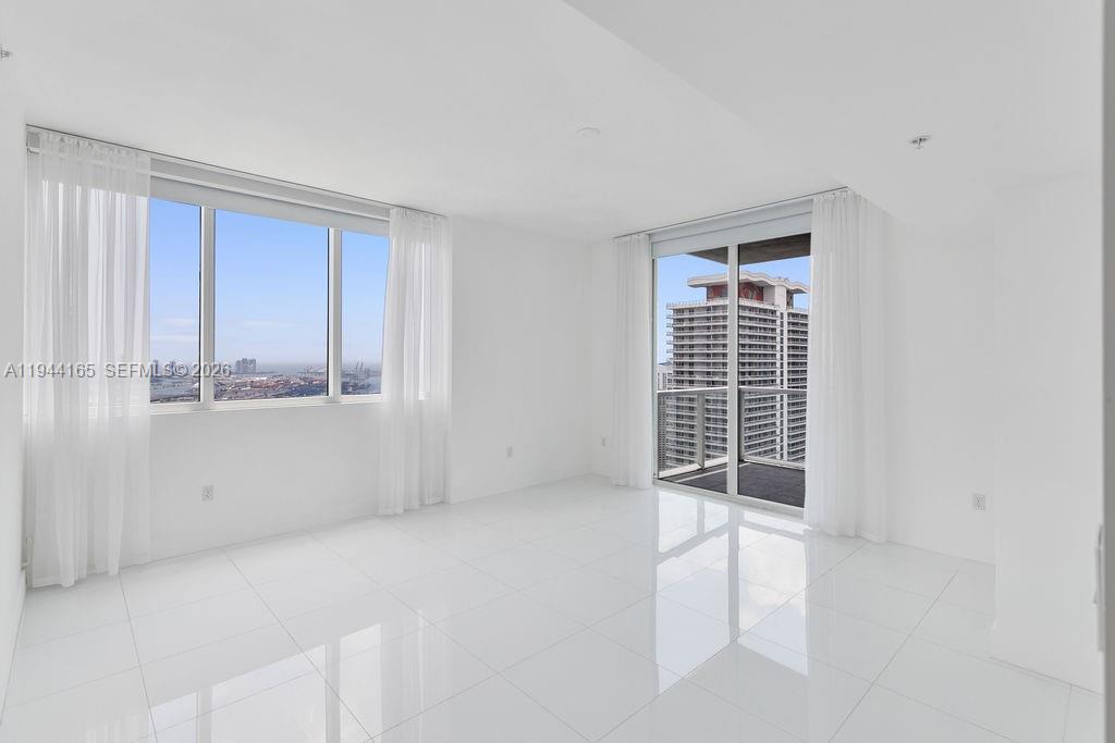 253 NE 2nd St #4608, Miami FL 33132