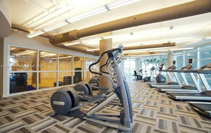 253 NE 2nd St #4608, Miami FL 33132