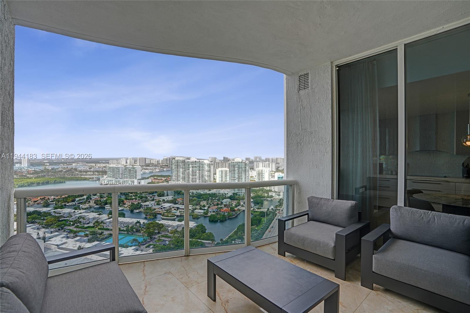 15901 Collins Ave #3006, Sunny Isles Beach FL 33160