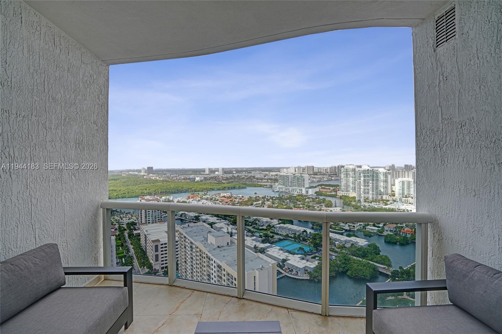 15901 Collins Ave #3006, Sunny Isles Beach FL 33160