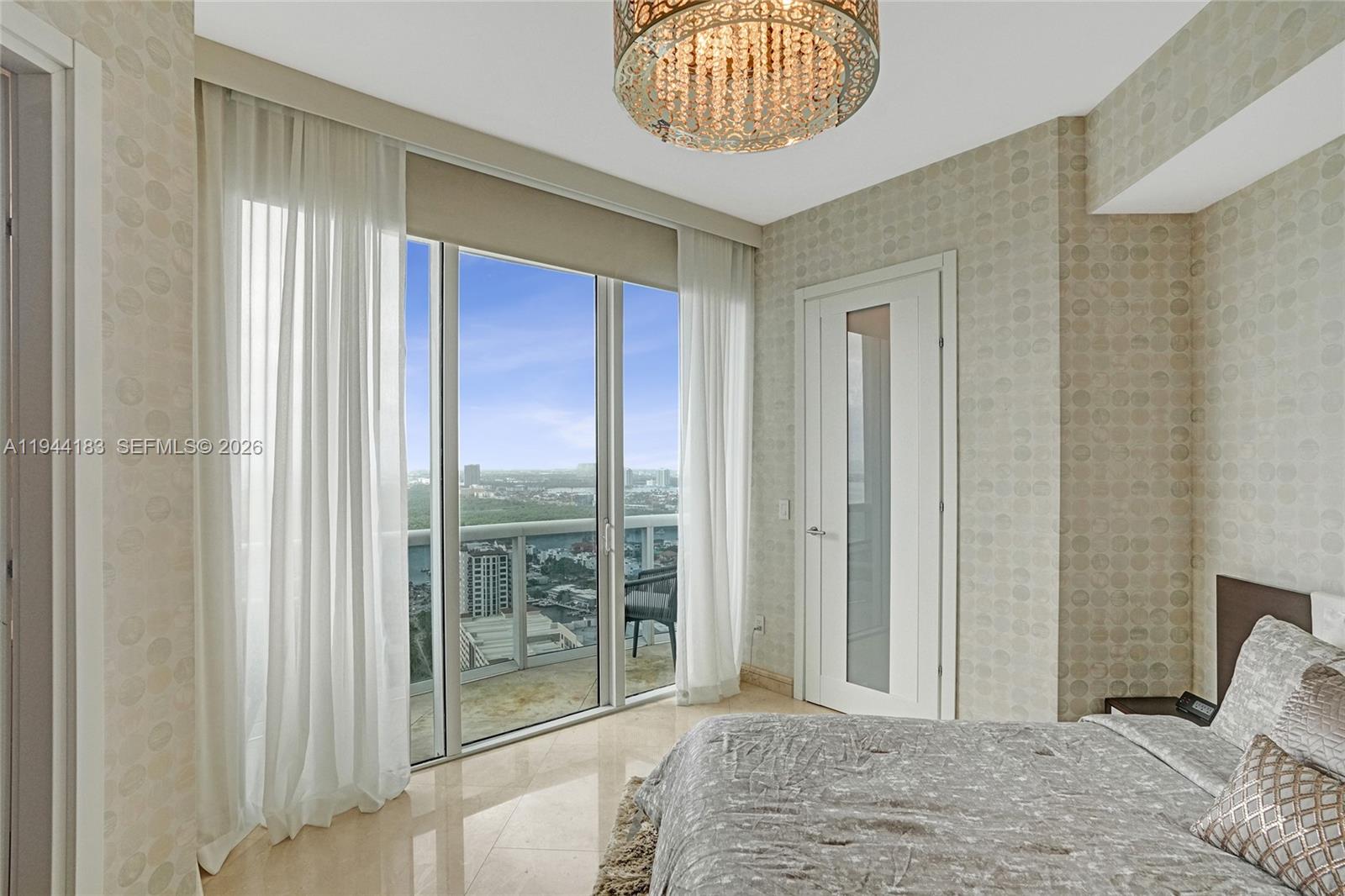 15901 Collins Ave #3006, Sunny Isles Beach FL 33160