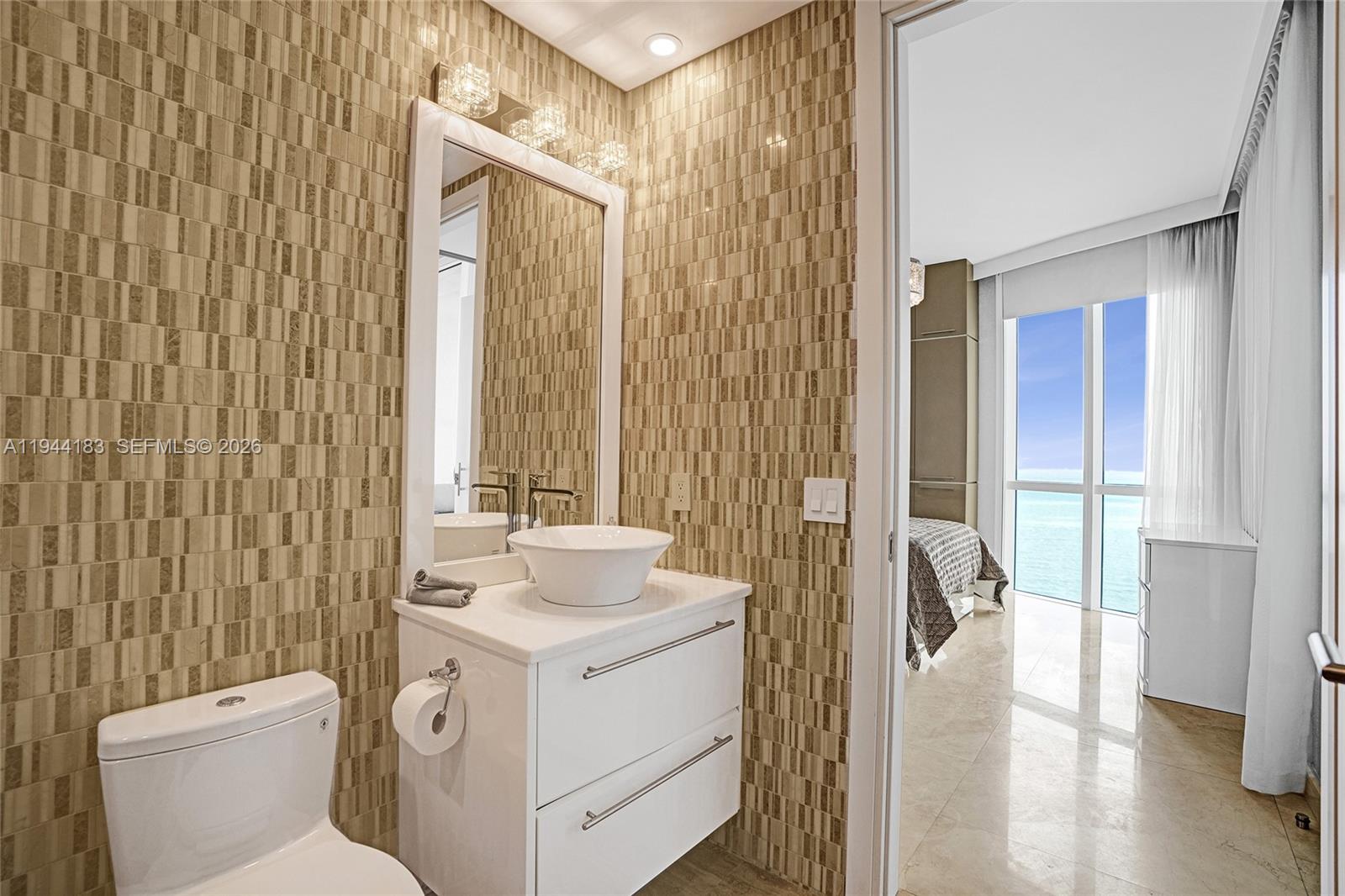 15901 Collins Ave #3006, Sunny Isles Beach FL 33160