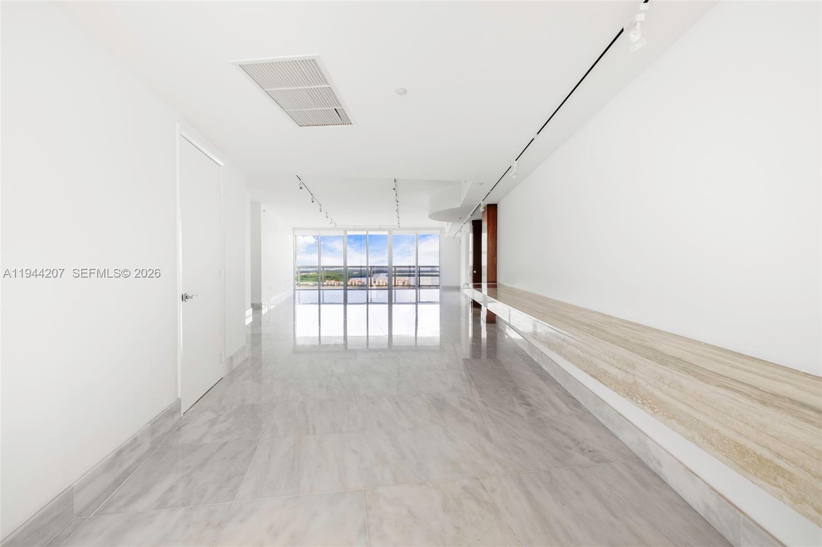 400 Alton Rd #3403, Miami Beach FL 33139