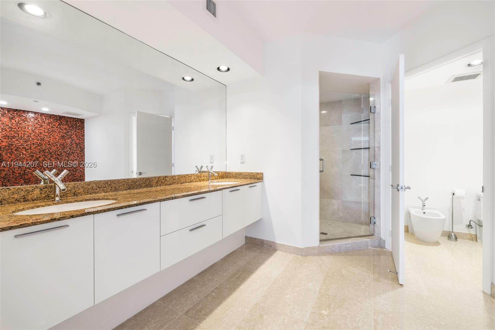 400 Alton Rd #3403, Miami Beach FL 33139