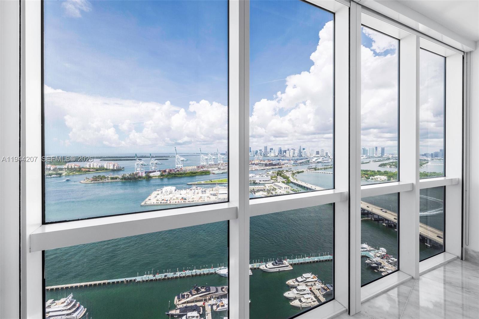 400 Alton Rd #3403, Miami Beach FL 33139