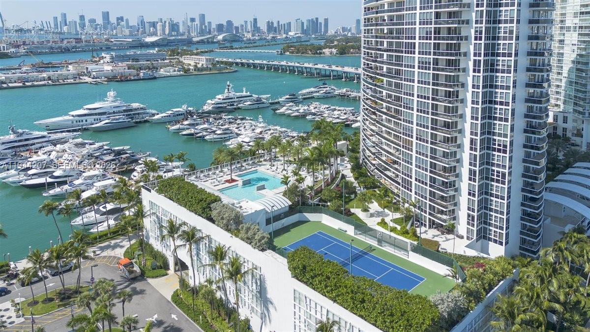 400 Alton Rd #3403, Miami Beach FL 33139