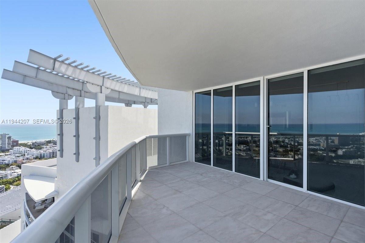 400 Alton Rd #3403, Miami Beach FL 33139