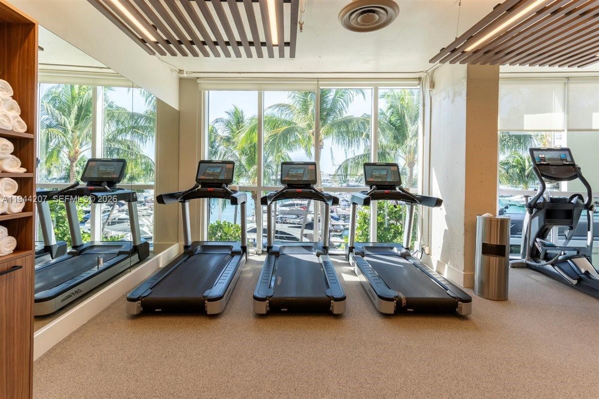 400 Alton Rd #3403, Miami Beach FL 33139