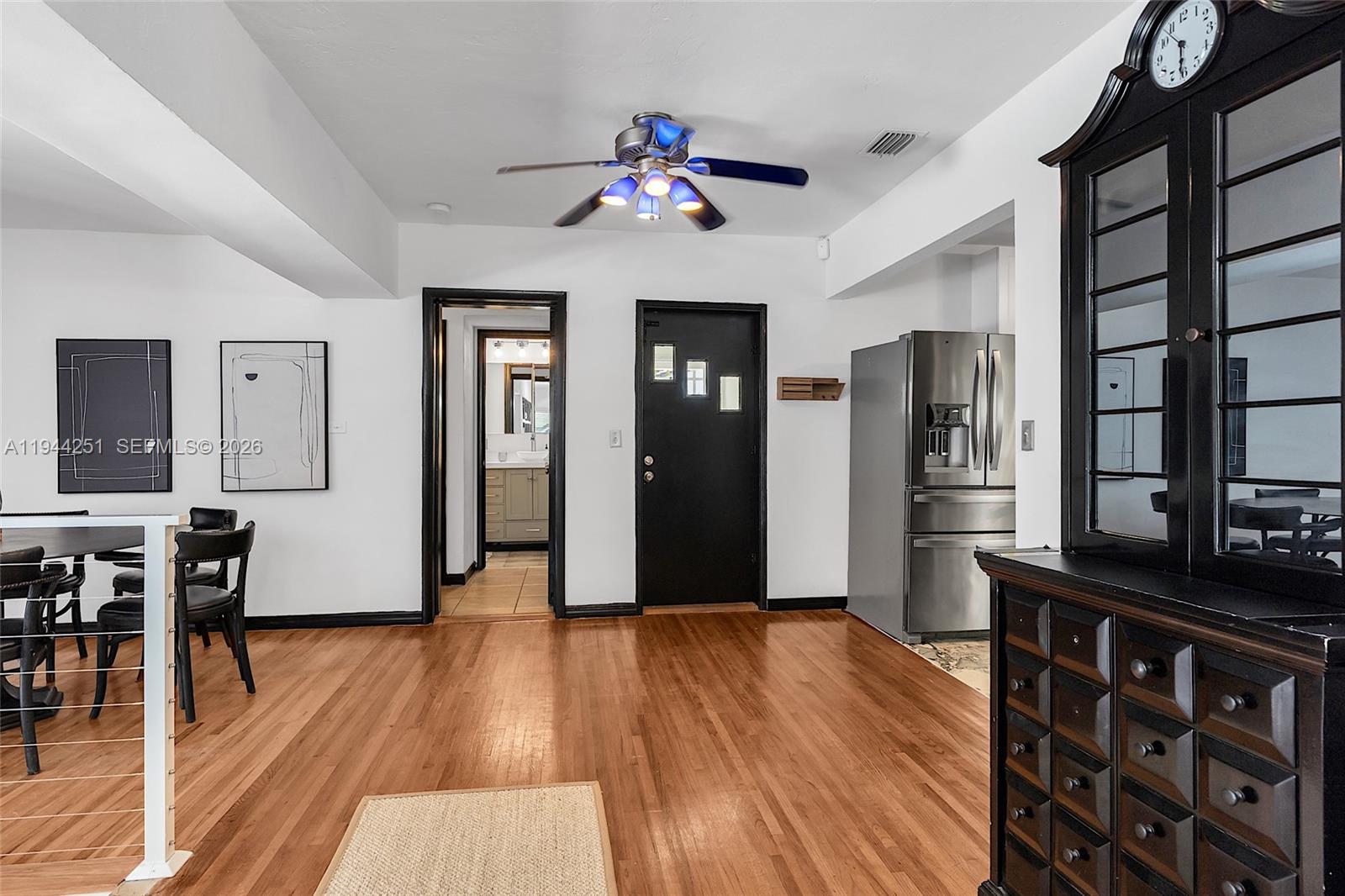 660 NE 121st St, Biscayne Park FL 33161