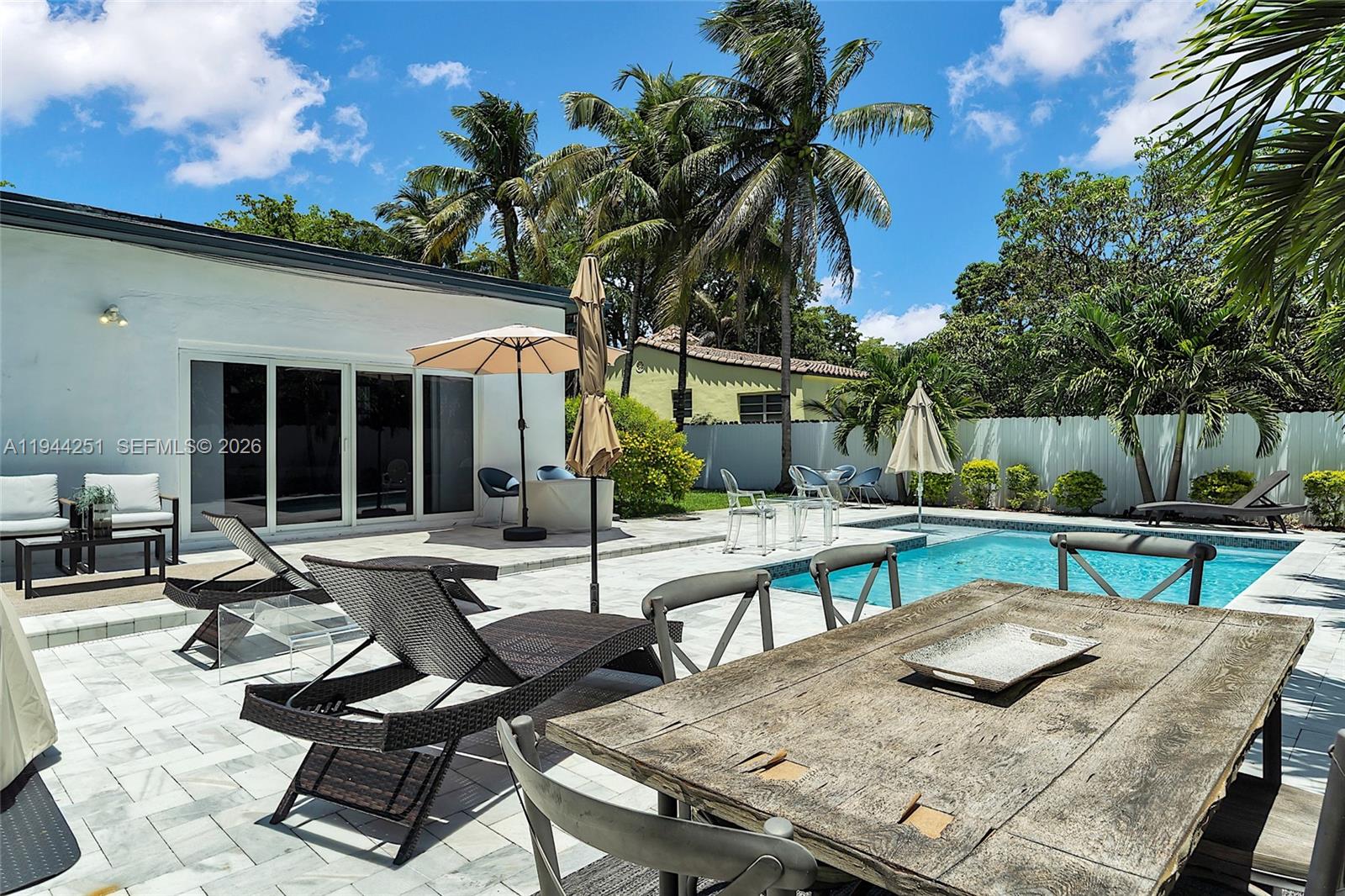 660 NE 121st St, Biscayne Park FL 33161