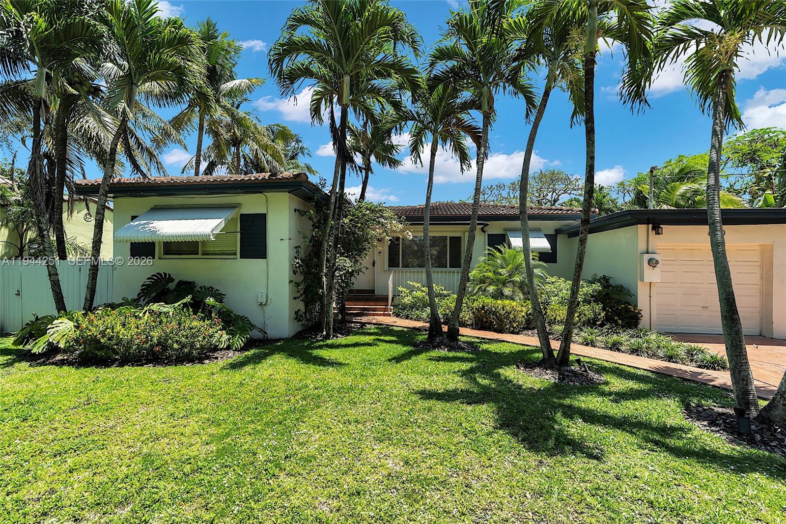660 NE 121st St, Biscayne Park FL 33161