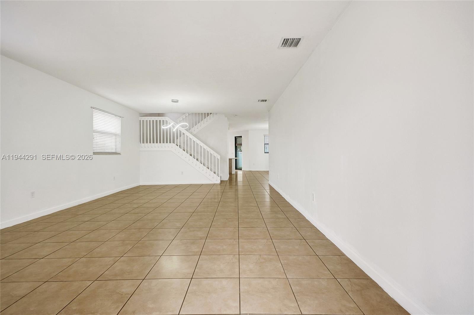 3504 W 94th St, Hialeah FL 33018