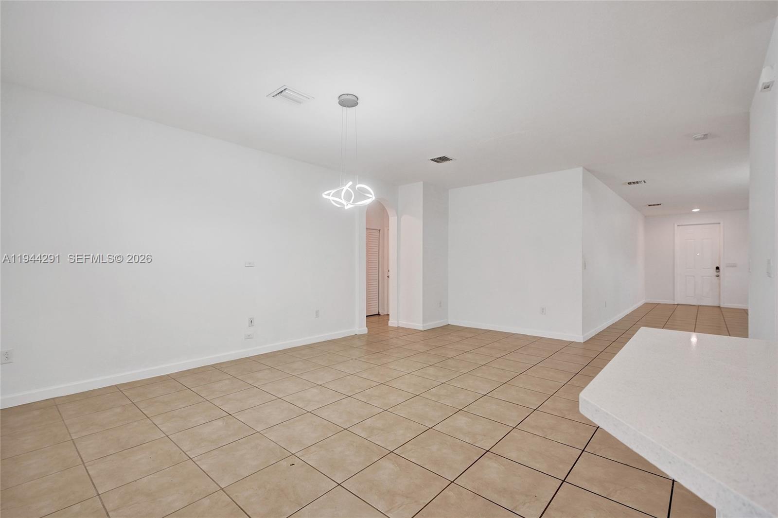 3504 W 94th St, Hialeah FL 33018
