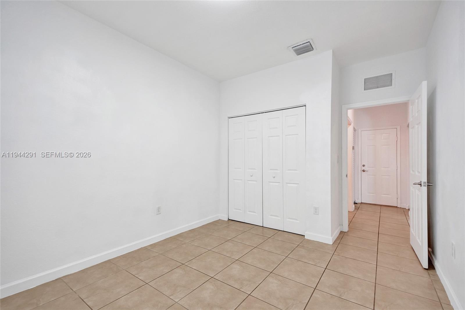 3504 W 94th St, Hialeah FL 33018