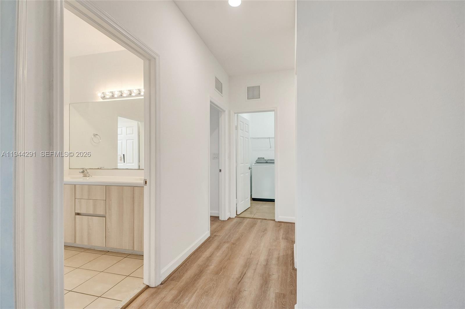 3504 W 94th St, Hialeah FL 33018