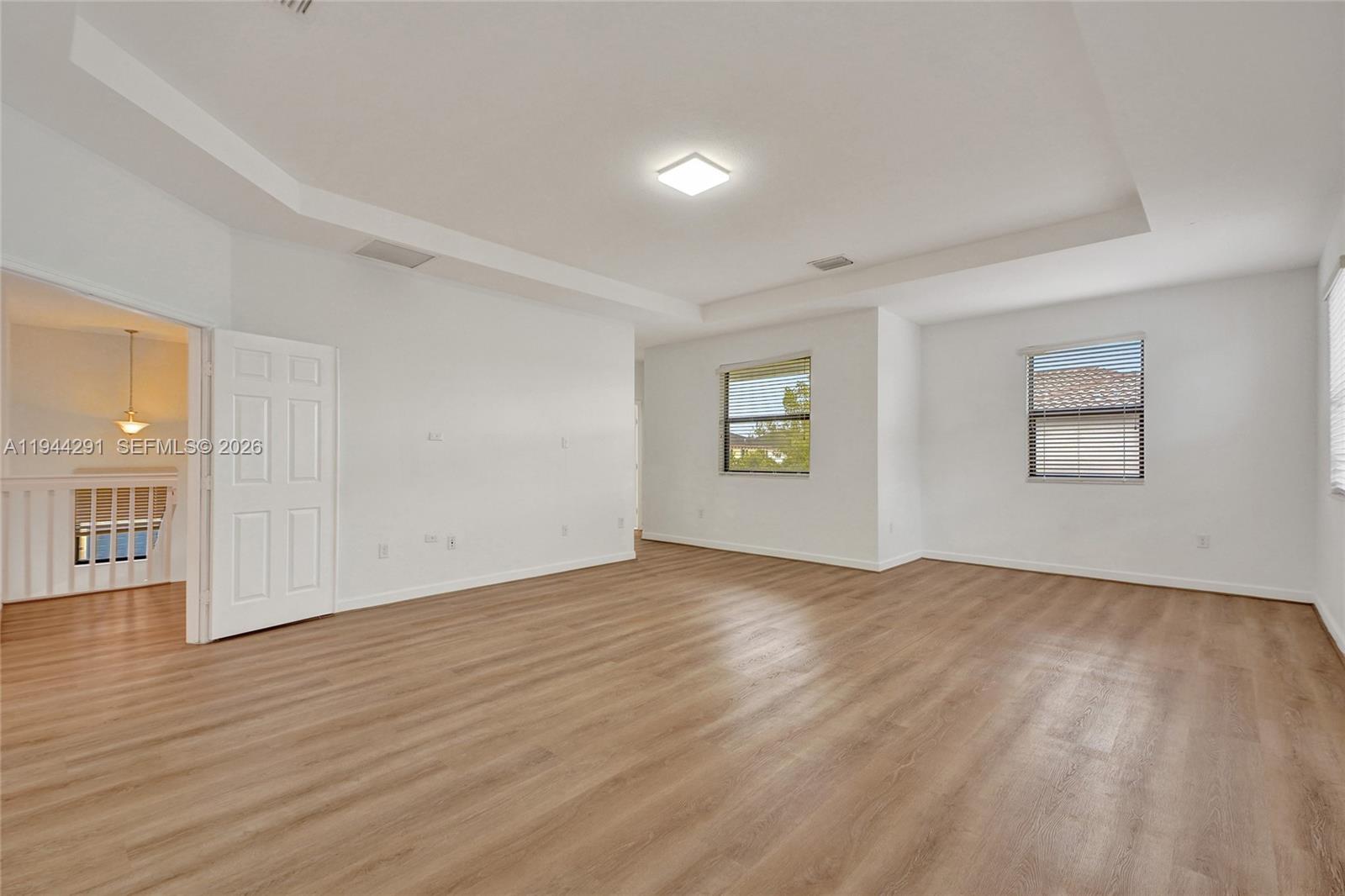 3504 W 94th St, Hialeah FL 33018
