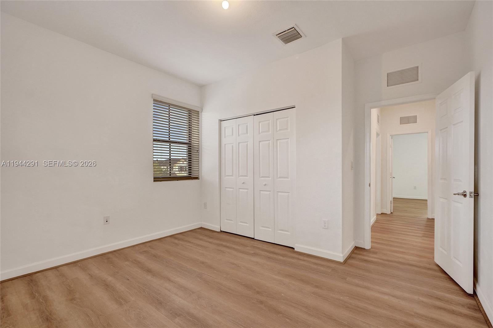 3504 W 94th St, Hialeah FL 33018