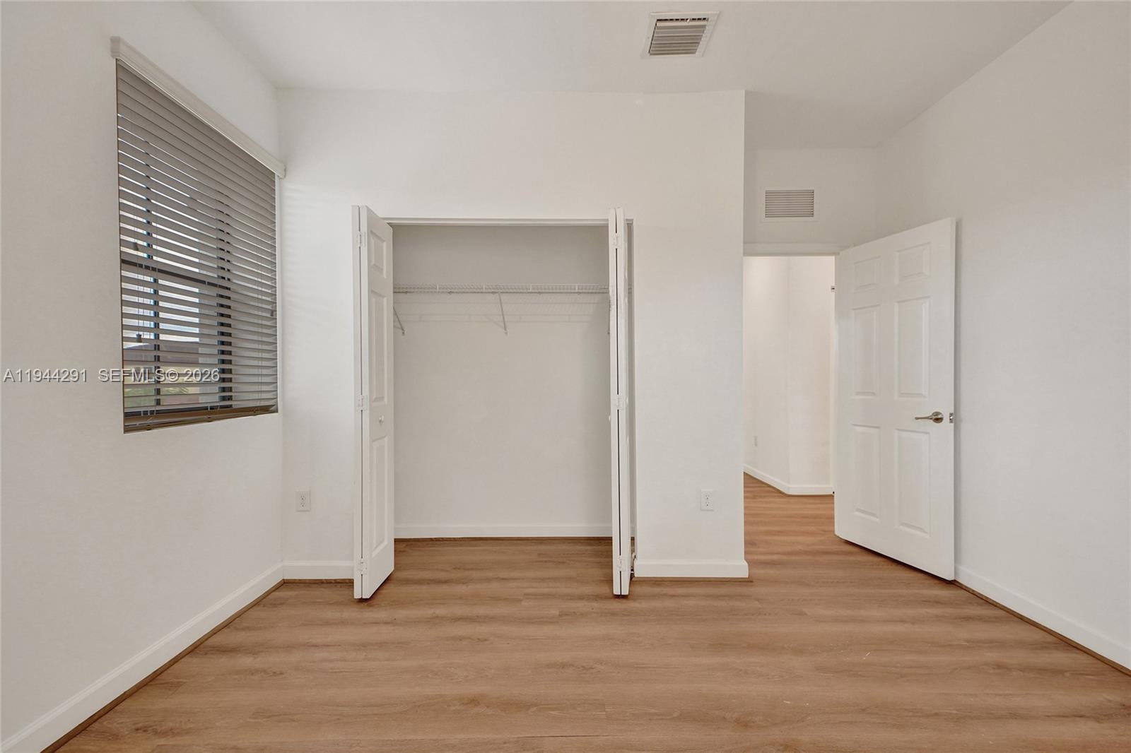 3504 W 94th St, Hialeah FL 33018