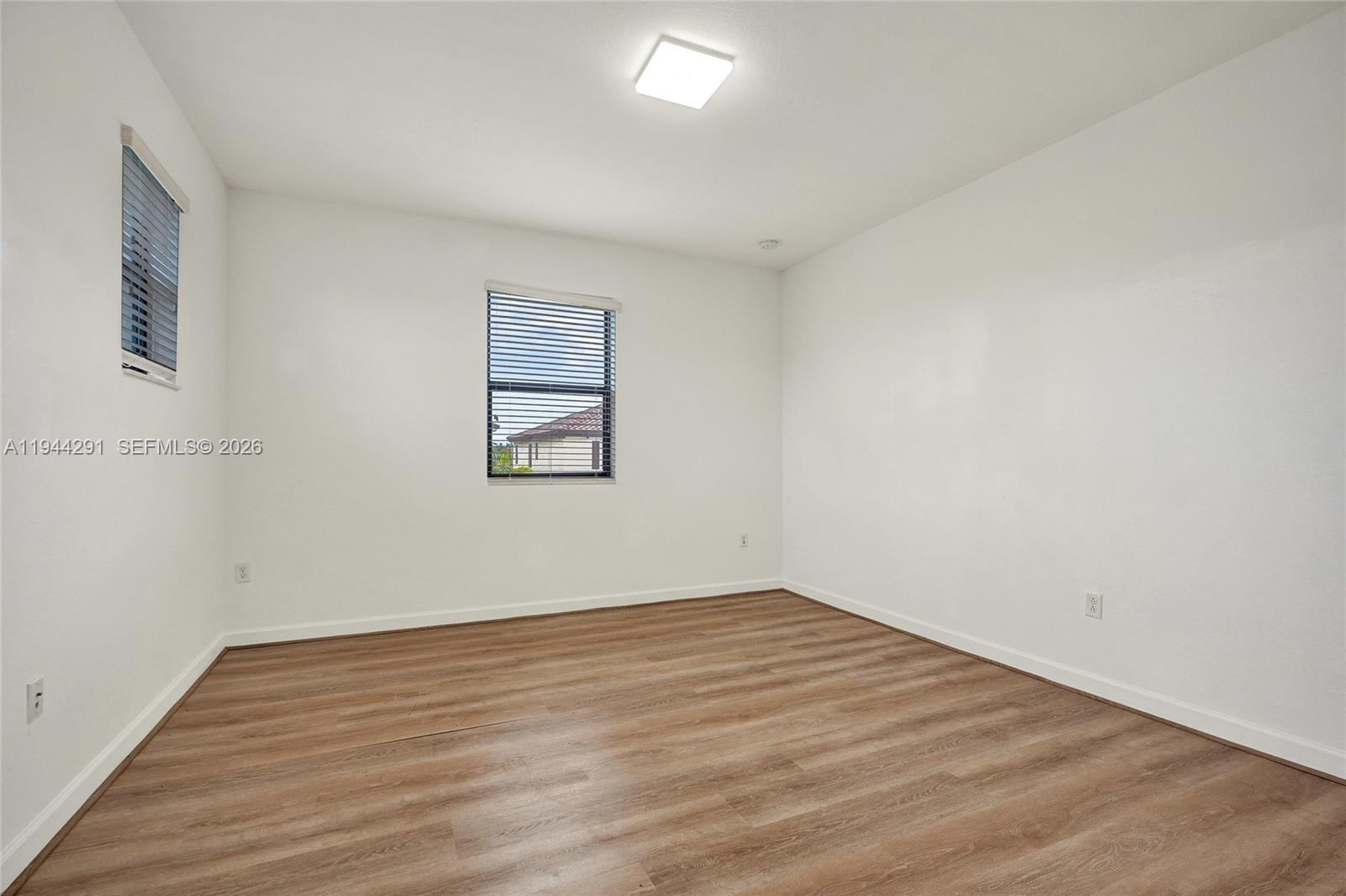 3504 W 94th St, Hialeah FL 33018