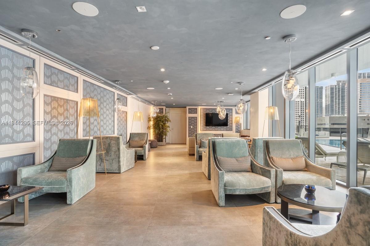 1000 Brickell #4114, Miami FL 33131