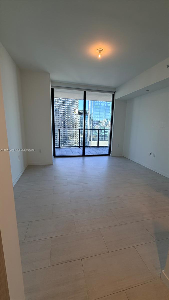 1000 Brickell #4114, Miami FL 33131