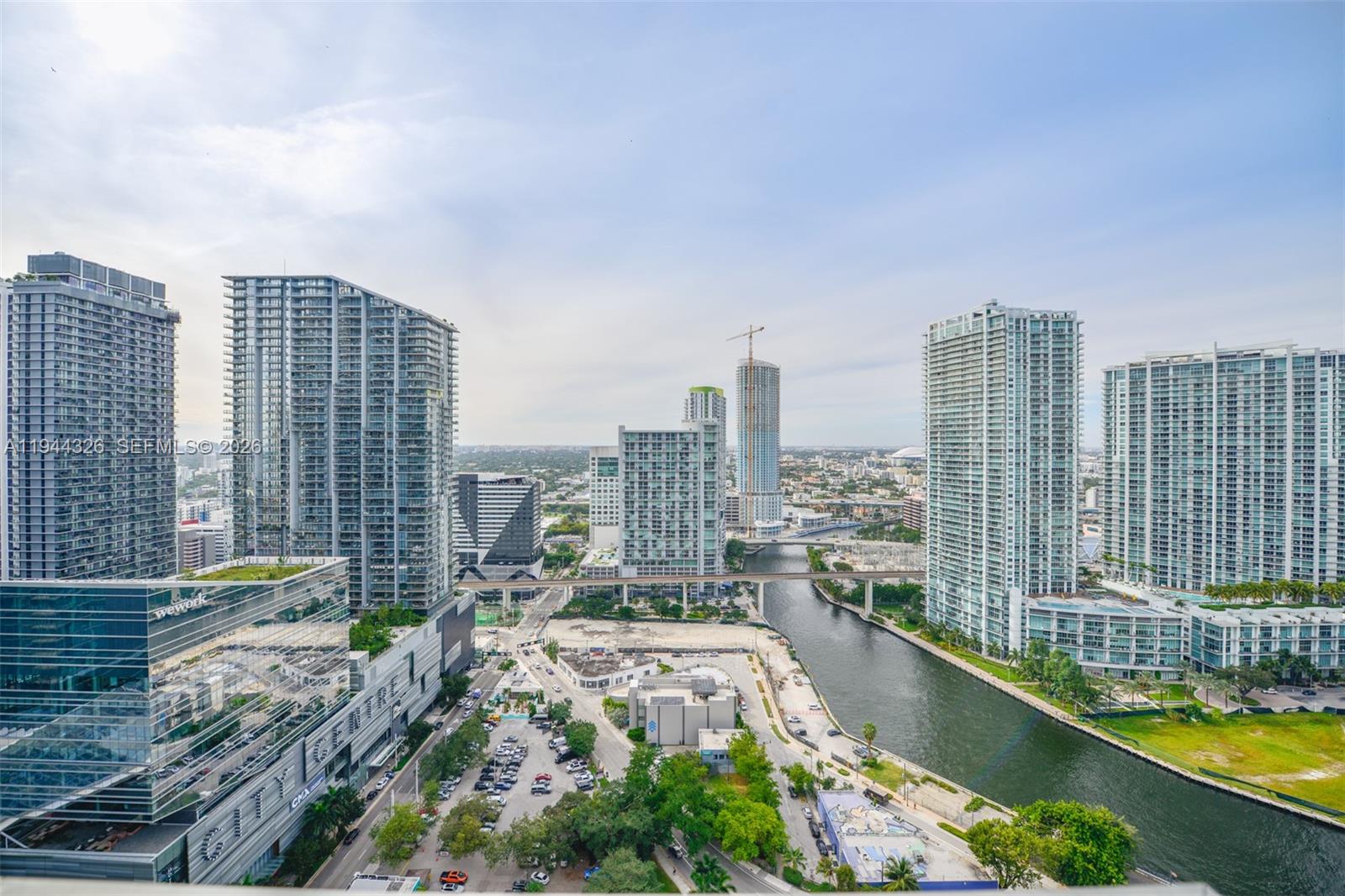 68 SE 6th St #2710, Miami FL 33131