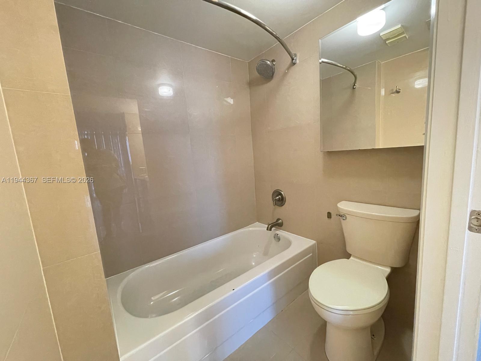 540 Brickell Key Dr #1006, Miami FL 33131