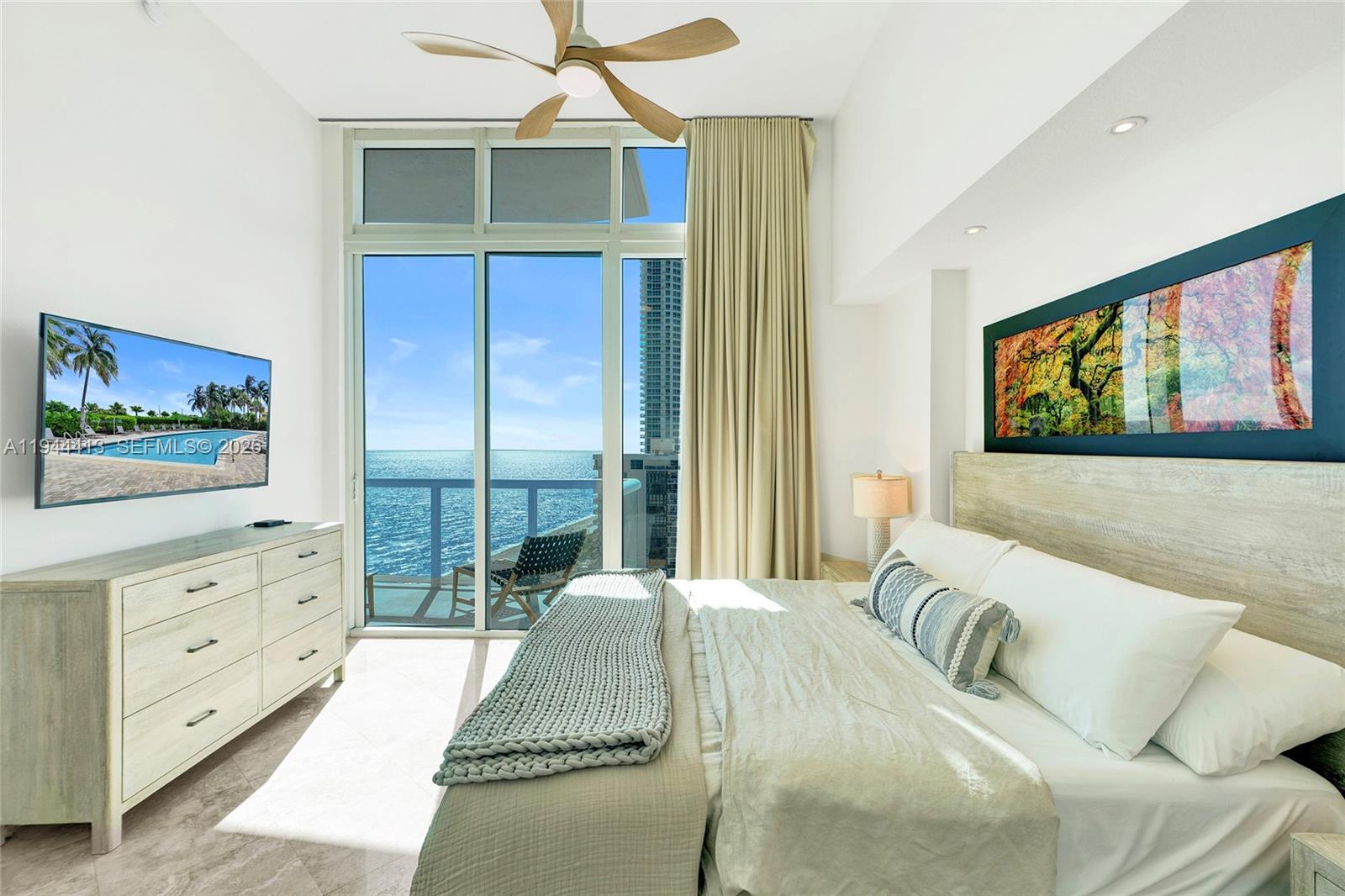 6515 Collins Ave #1806, Miami Beach FL 33141