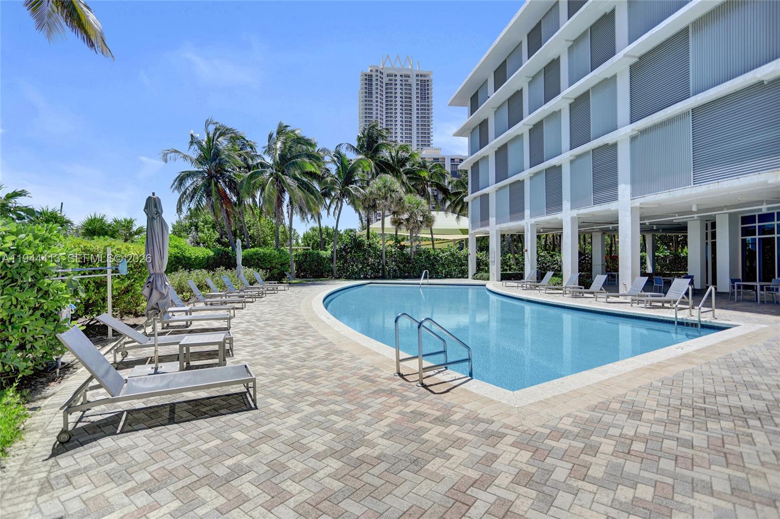 6515 Collins Ave #1806, Miami Beach FL 33141