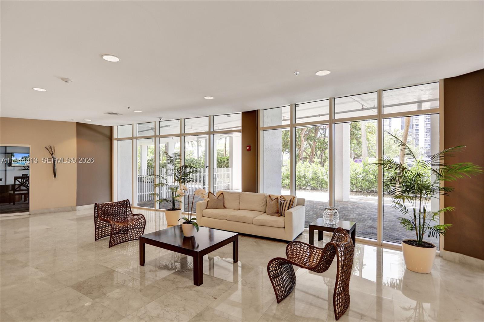 6515 Collins Ave #1806, Miami Beach FL 33141
