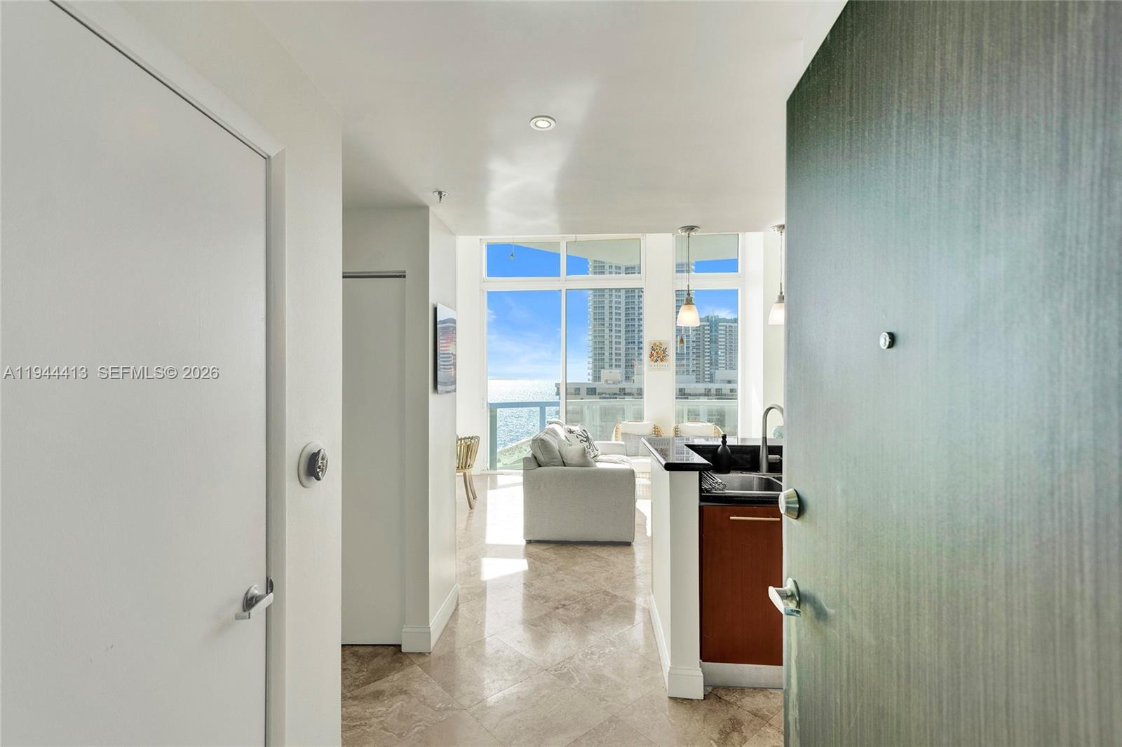 6515 Collins Ave #1806, Miami Beach FL 33141