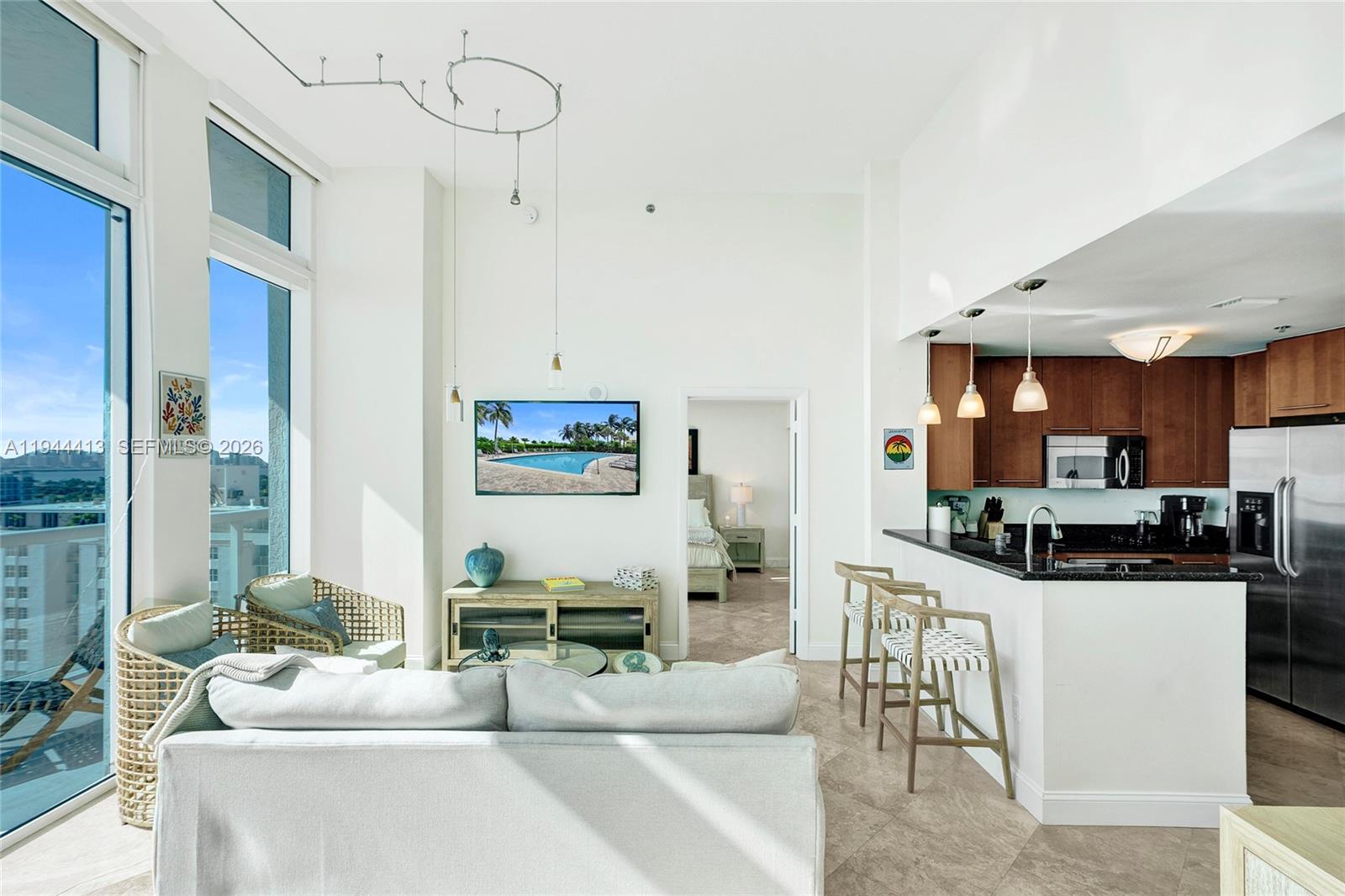 6515 Collins Ave #1806, Miami Beach FL 33141