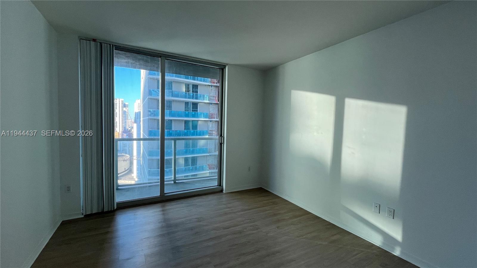 55 SE 6th St #2601, Miami FL 33131