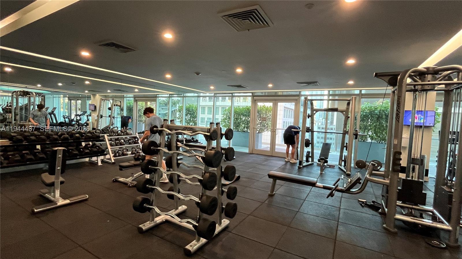 55 SE 6th St #2601, Miami FL 33131