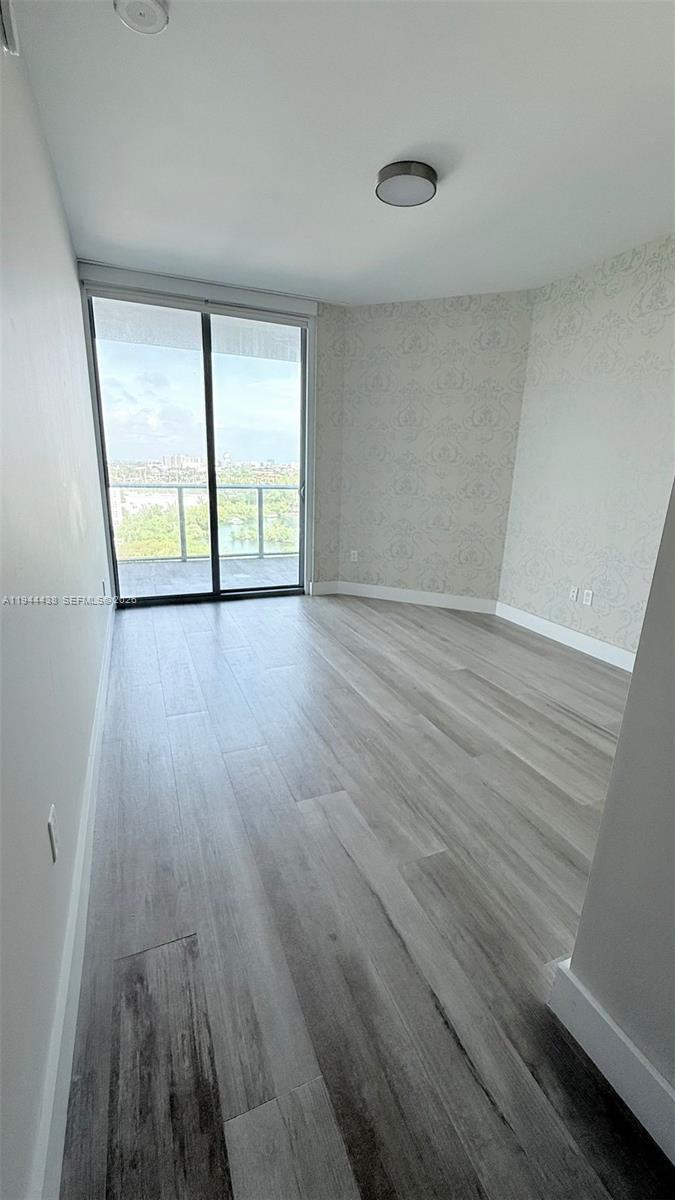 17301 Biscayne Blvd #1106, North Miami Beach FL 33160