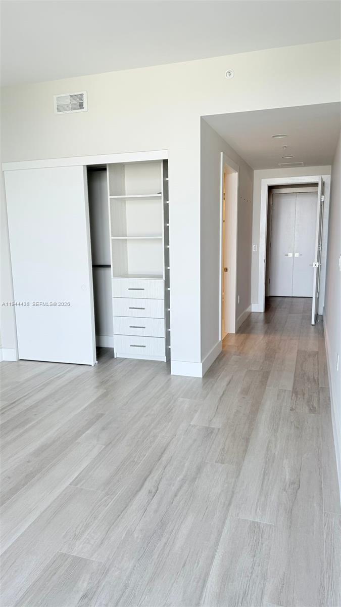 17301 Biscayne Blvd #1106, North Miami Beach FL 33160