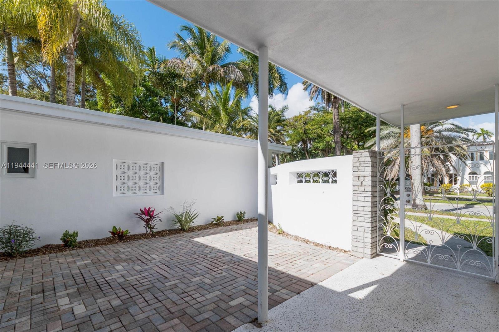 680 NE 57th St, Miami FL 33137